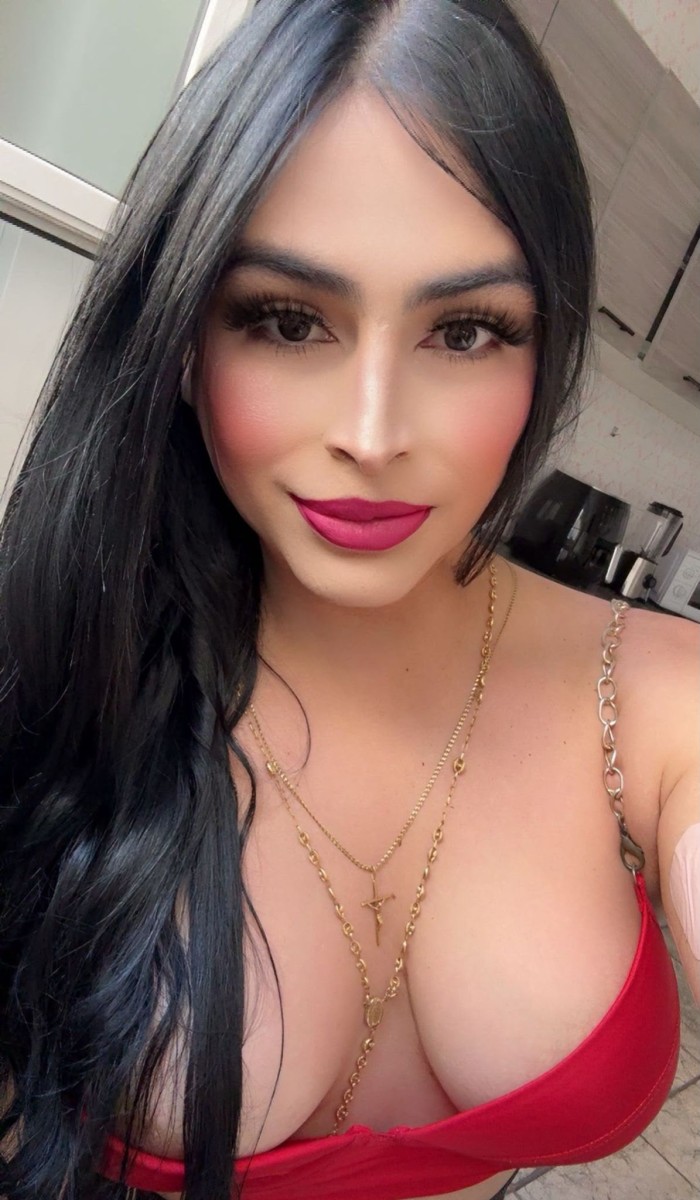 EN HUELVA SEXO FIESTA ARDIENTE TRANS CACHONDA