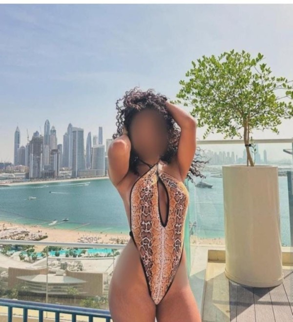 CATALINA APASIONADA ARDIENTE BOMBA DE SEXO