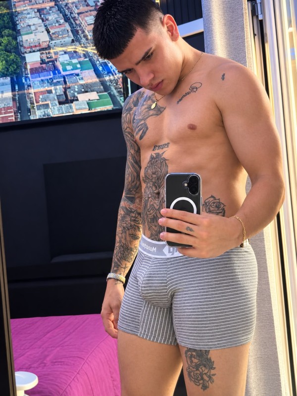 MATEO EN BENIDORM SEXO FIESTA LUJURIA A TOPE