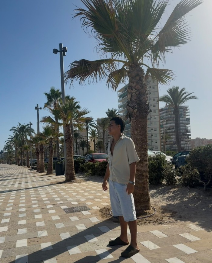NOVEDAD MATEO! JOVENCITO POLLON LECHERO Y FIESTERO SOLO SALIDAS ALICANTE