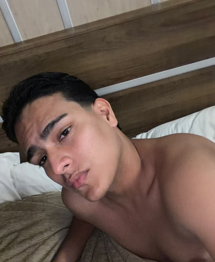 NOVEDAD MATEO! JOVENCITO POLLON LECHERO Y FIESTERO SOLO SALIDAS ALICANTE