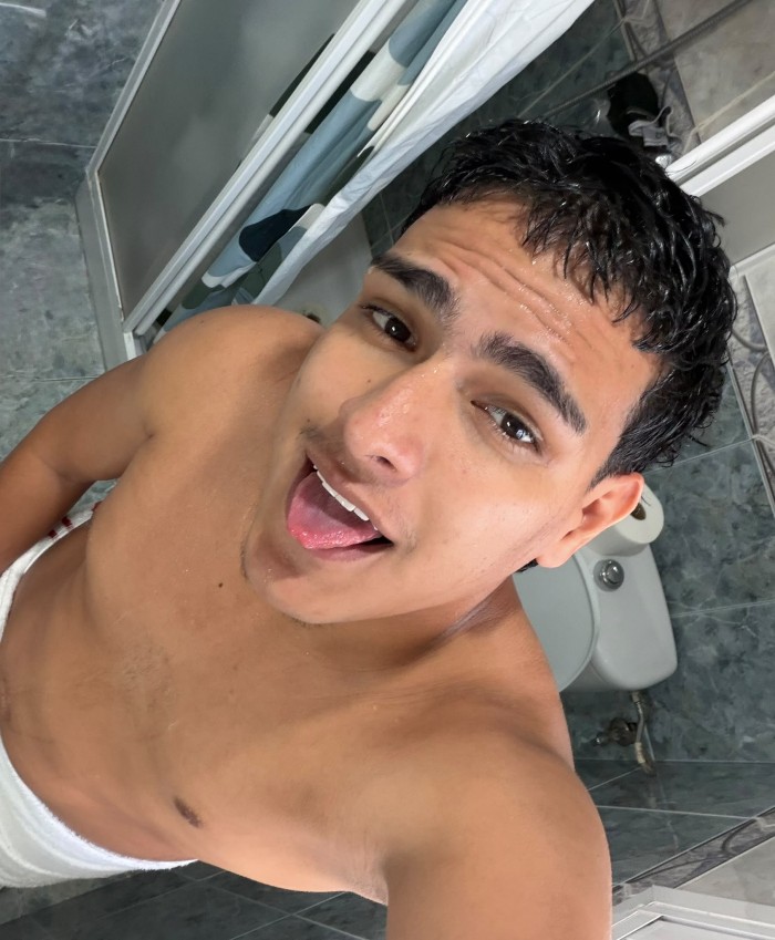 NOVEDAD MATEO! JOVENCITO POLLON LECHERO Y FIESTERO SOLO SALIDAS ALICANTE