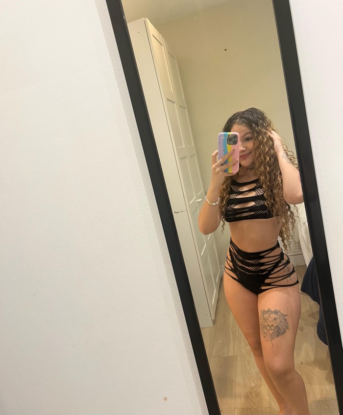 FIESTERITA MUY CACHONDA VEN PRUEBA DEL BUEN SEXO