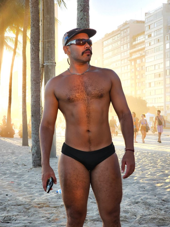 NOVEDAD EN ALICANTE!! ATREVIDO Y SENSUAL CHICO DISPUESTO A COMPLACERTE