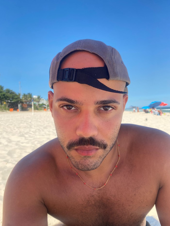 JOVEN INTELIGENTE SENSUAL GUAPO Y MUY CACHONDO EN ALICANTE DISPONIBLE YA!!