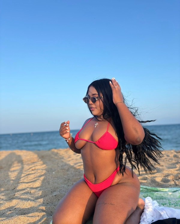 VICTORIA EROTICA ARDIENTE DE SEXO RICO FIESTA LUJU