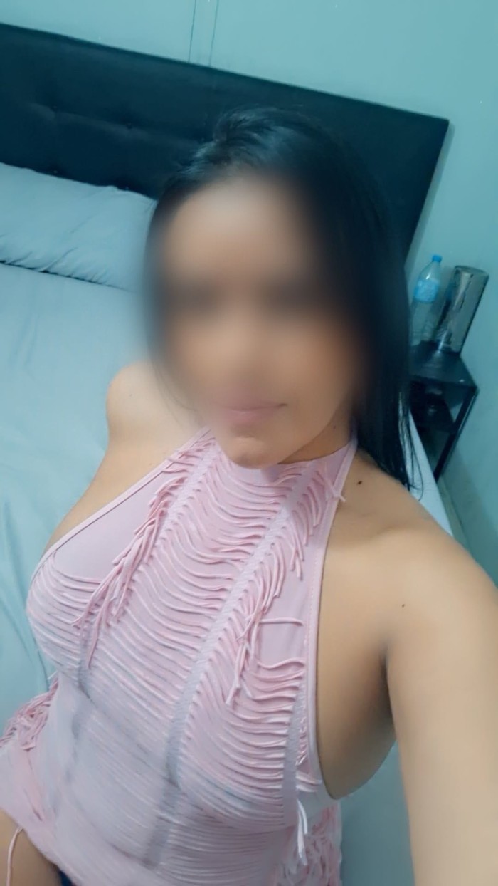 SOY SOFIA, COLOMBIANA CALIENTE Y ATREVIDA