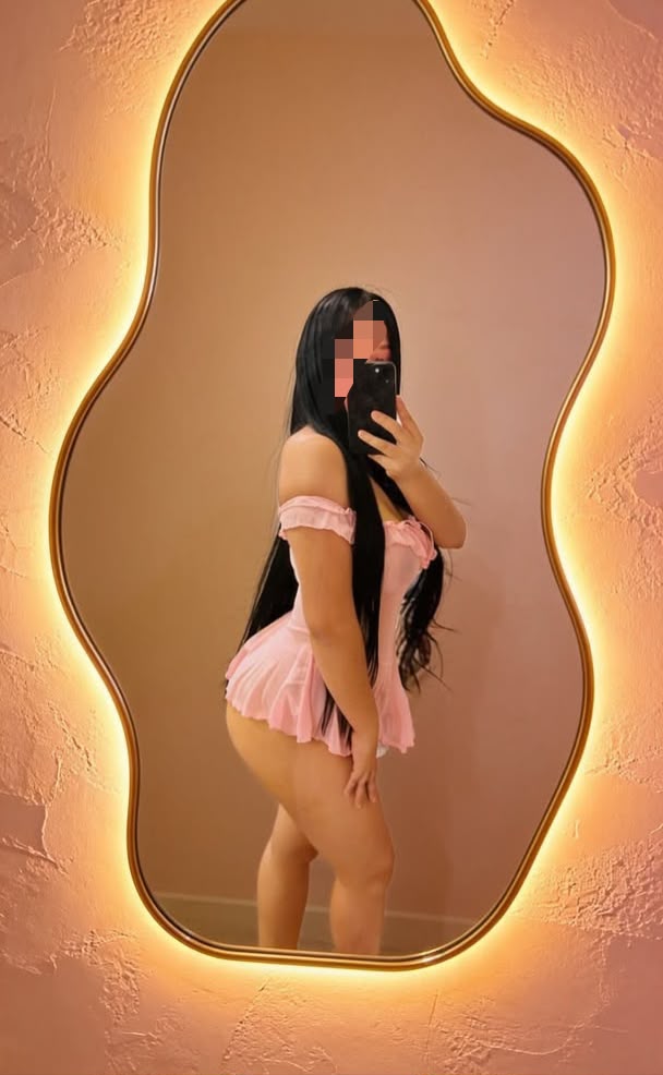LATINA CARIÑOSA Y CON GANAS DE DISFRUTAR BIEN ATRACTIVA NOVEDAD