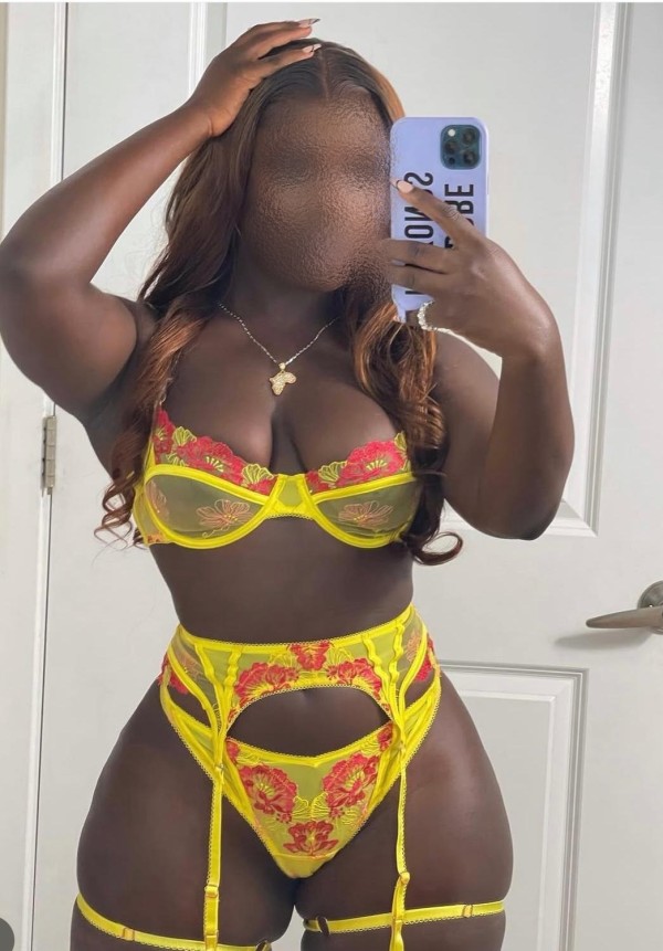 CAMILA LATINA DELICIOSA EXQUISITA , ARDIENTE