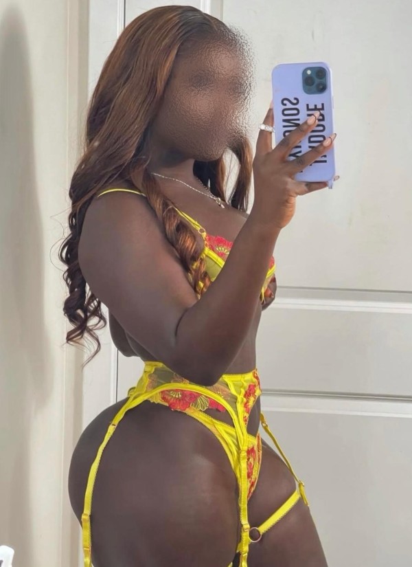 CAMILA LATINA DELICIOSA EXQUISITA , ARDIENTE