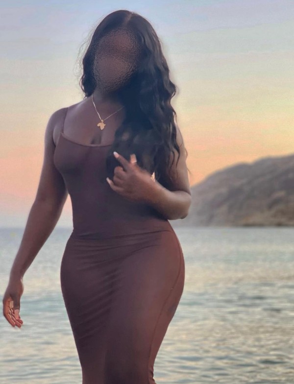 CAMILA LATINA DELICIOSA EXQUISITA , ARDIENTE