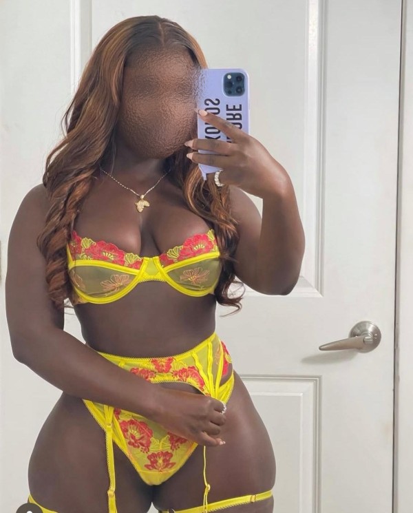 CAMILA LATINA DELICIOSA EXQUISITA , ARDIENTE