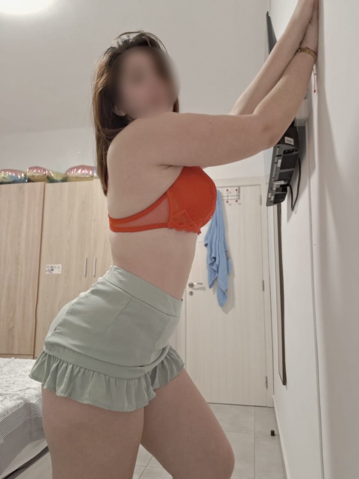 SOY UNA LATINA CON FOTOS REALES