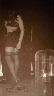 ANA, UNA CHICA CALIENTE PARA TUS FANTASÍAS