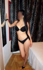 CAROLINA PARAGUAYA ENCANTADORA CUERPO ESCULTURAL SUPER CALIE