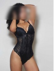 LAURA, FIESTERA, VOLCÁN SEXUAL  !!!!! 662576156