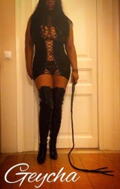 SI TE PORTAS MAL, TE DARÉ UNOS AZOTES Y DESPUÉS....