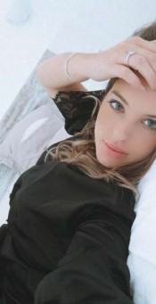 MALAGUEÑA DE LUJO MUY CACHONDA Y SENSUAL