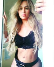 FINA MORBOSA Y FEMENINA! NOVEDAD