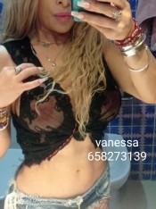 RECIEN LLEGADA CORRE EN MI BOCA