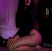 POSEO LOS ATRIBUTOS DE UNA BELLEZA EXóTICA QUE TE