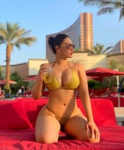 LATINA MUY PROVOCATIVA Y FIESTERA