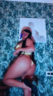 PAMELA,UNA COLOMBIANA CALIENTE Y EXÓTICA