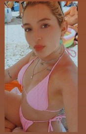 NIÑATA DE INFARTO RUBIA PEQUEÑA NOVEDAD BILBAO