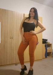 CHICA EXTROVERTIDA PARA RATOS AGRADABLES