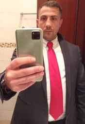 SOLO ATIENDO MUJERES.23CM