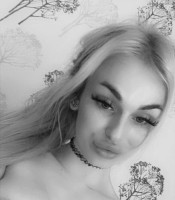 NATACHA ESPAñOLA VIVO SOLA ZONA SANTS 18 AñOS DESDE 20