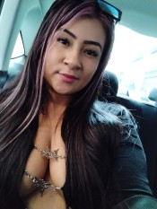 COLOMBIANA MUY GUARRA Y FIESTERA