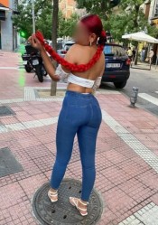 LO BELLO Y EXÓTICO EN COMPAÑÍA