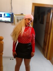 JOVEN CASTAñA SIMPáTICA SABADELL CUERPAZO RUBIA