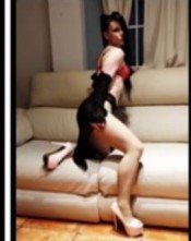 EVA   ESPAÑOLA FIESTERA  A TOPE EN MISLATA