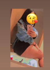 NIKOL MORENAZA EXTROVERTIDA...