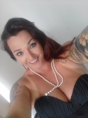 KATHY, DISPONIBLE PARA TUS FANTASIAS LAS 24 HRS.