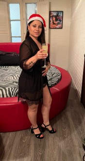 AMBAR A MI LADO TE ADENTRARÁS LA MAGIA DEL SEXO.