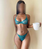 LATINA CACHONDA