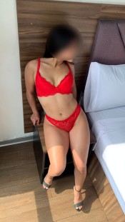 DANIELA PUTA FOLLADORA