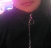 BELLA JOVEN COLOMBIANA ATRACTIVA EMBARAZADA