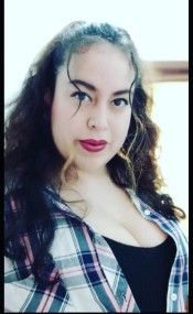 ECUATORIANA CARIñOSA Y EXTROVERTIDA