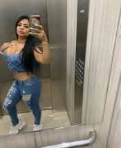 MADURITA CACHONDA LE ENCANTA PASARLA BIEN24HRS