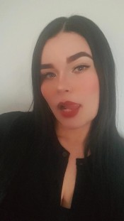 APROVECHA QUE ESTOY MAS HOT QUE EL SOL