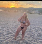 M*ME GUSTA LA NATURALIZA SALIR A TROTAR LA MúSICA