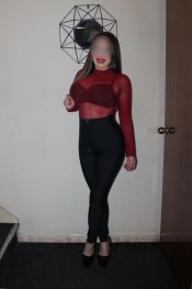 LAURA UNA MASAJISTA MUY ESPECIAL QUE DISFRUTARAS D