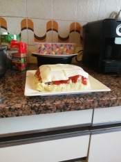 BUSCO CHICA DE GAVA HO CERCANIAS, 66... 36... 83..