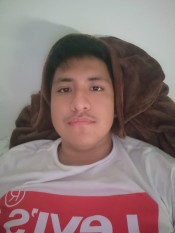 GUAPO LATINO DE 23 AñOS
