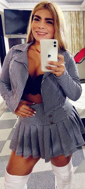 MUñEQUITAS JUGUETONAS Y SENSUALES