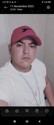LATINO JOVEN PARA PASARLA RICO